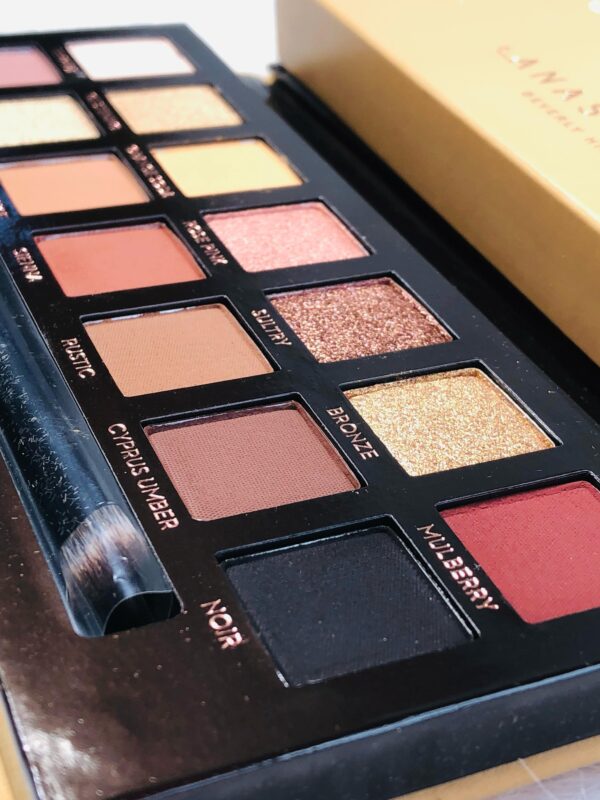Paleta de sombras de ojos Soft Glam - Imagen 3